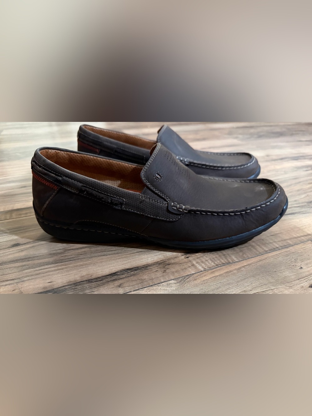 Clarks Structured Men’s Slip-On Loafers in Brown  size. 11.5 - Picture 3 of 6